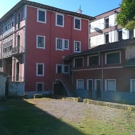Albergue La Casona Del Peregrino Llanes Eksteriør billede
